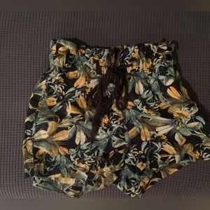 Cute floral shorts
